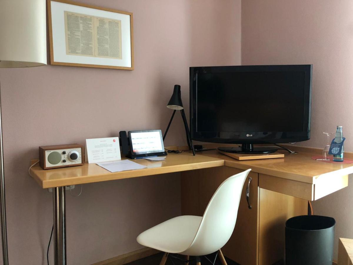 Hotel Gude Kassel Dış mekan fotoğraf