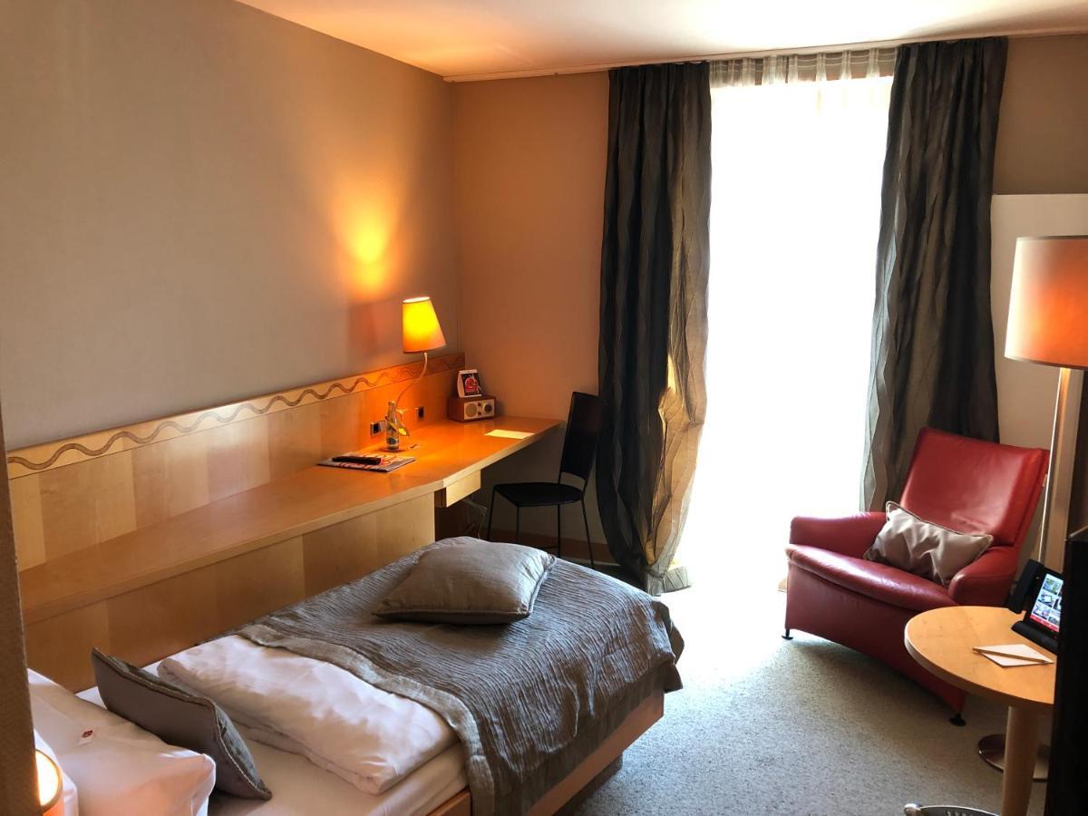 Hotel Gude Kassel Dış mekan fotoğraf