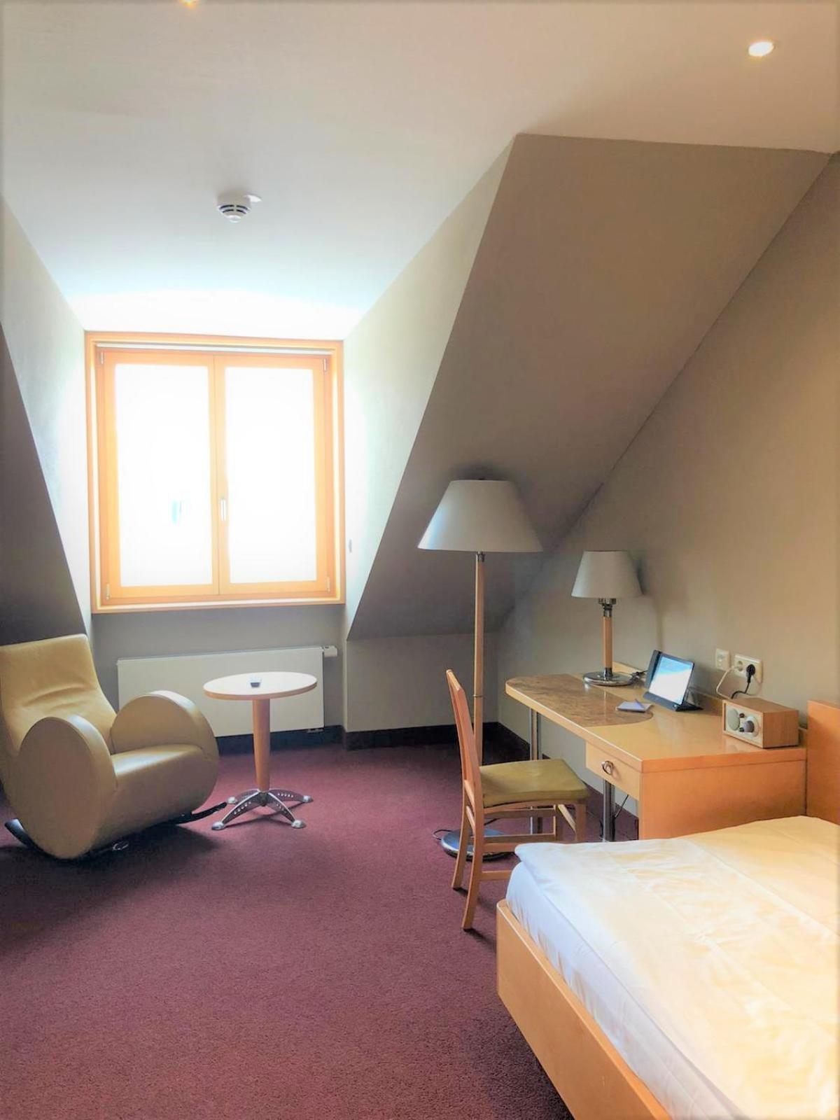 Hotel Gude Kassel Dış mekan fotoğraf