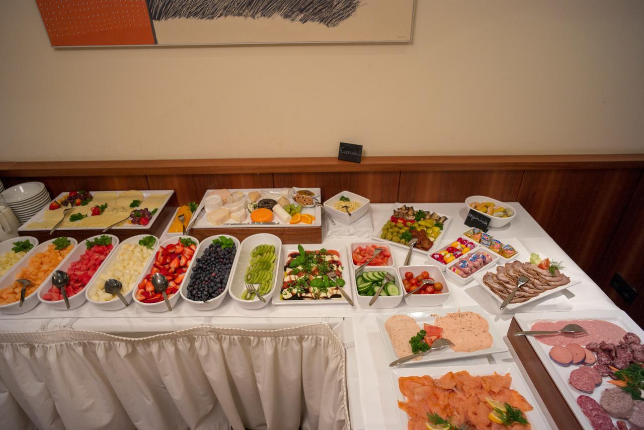 Hotel Gude Kassel Dış mekan fotoğraf